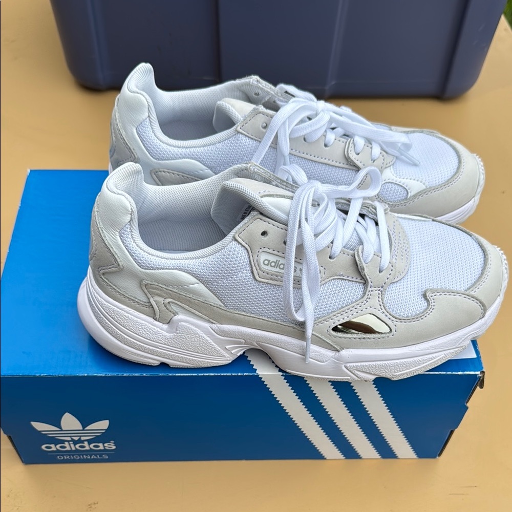 Adidas Falcons